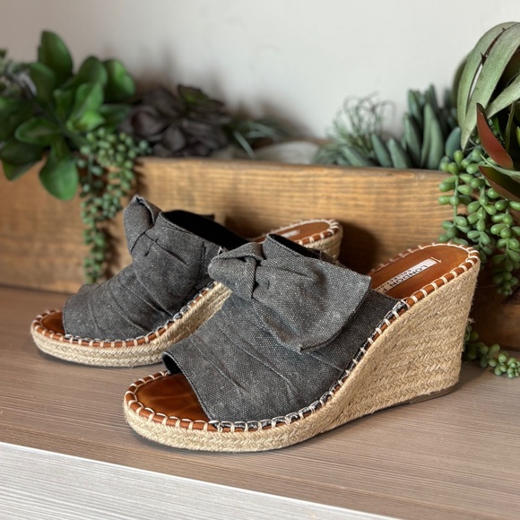London Fog Canvas Espadrille Wedge High Heel Slip-on  Knot Tie - Grey - Picture 1 of 6